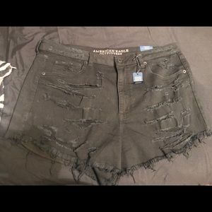 American Eagle black shorts